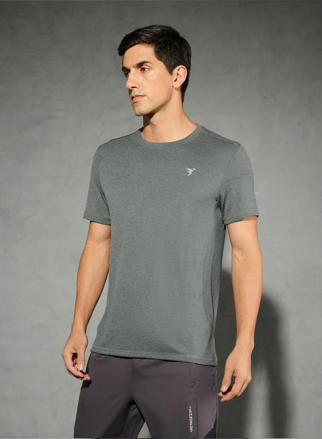 تكنوسبورت تيشيرت تكنوسبورت بأكمام قصيرة وياقة دائرية